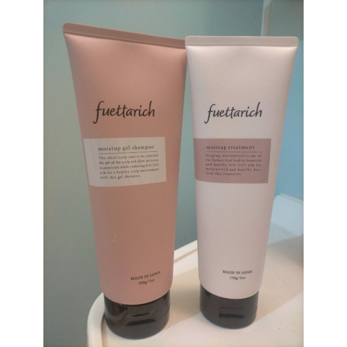 kyo5 on LIPS 「シャンプーは保水ジェル状になっていて普段シャンプーを洗い流すと..」(4枚目)