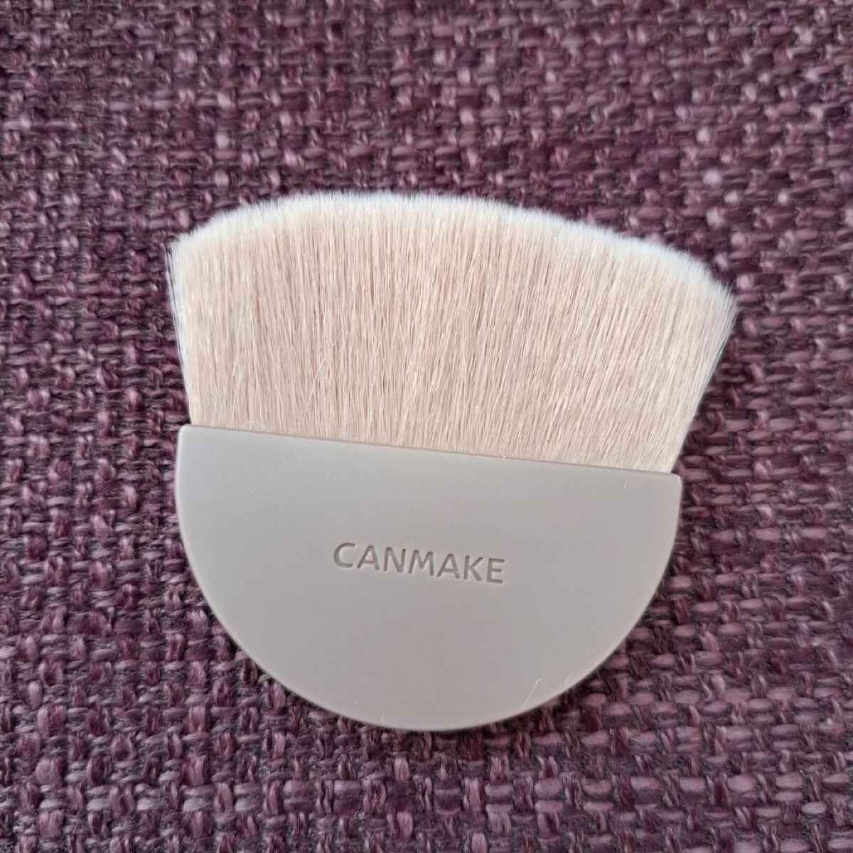 マシュマロフィニッシュパウダーブラシ/キャンメイク/メイクブラシを使ったクチコミ(2枚目)