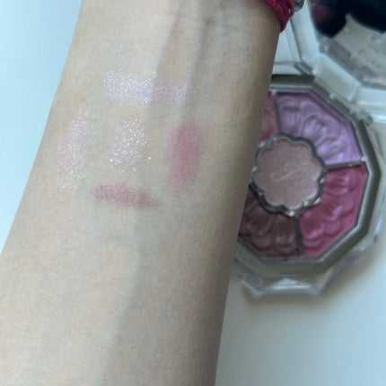 ジルスチュアート ブルームクチュール アイズ ジュエルドブーケ/JILL STUART/アイシャドウパレットを使ったクチコミ(4枚目)