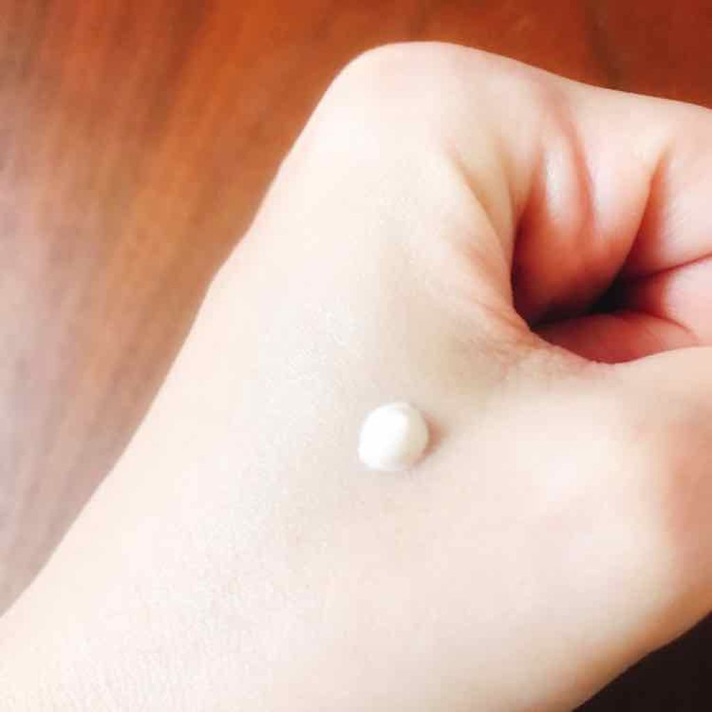 エリクシール ルフレ バランシング おしろいミルク/エリクシール/乳液を使ったクチコミ(2枚目)