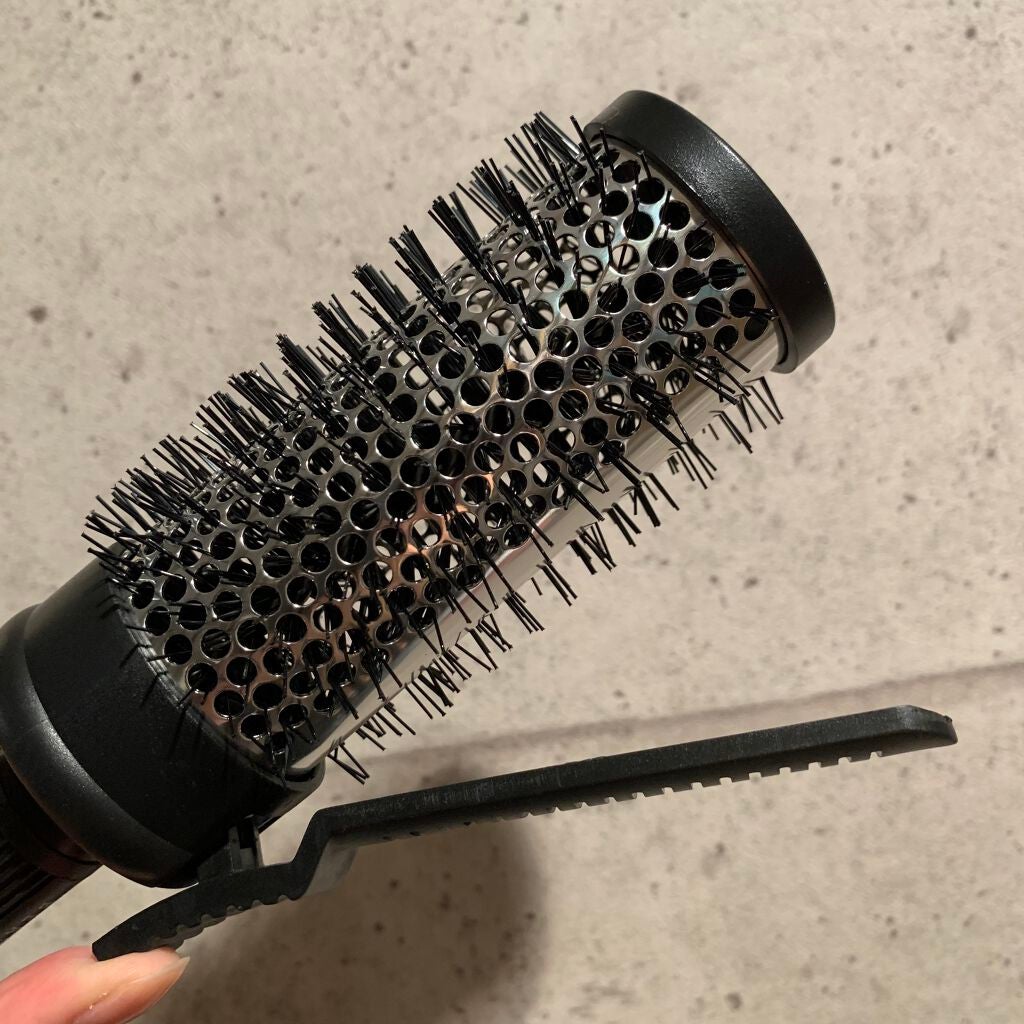 クリップ熱伝導ヘアブラシ/DAISO/ヘアブラシを使ったクチコミ(2枚目)