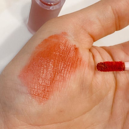 タトゥーベルベットティント #24 ピットアパット/フォレンコス/リップティントを使ったクチコミ(2枚目)