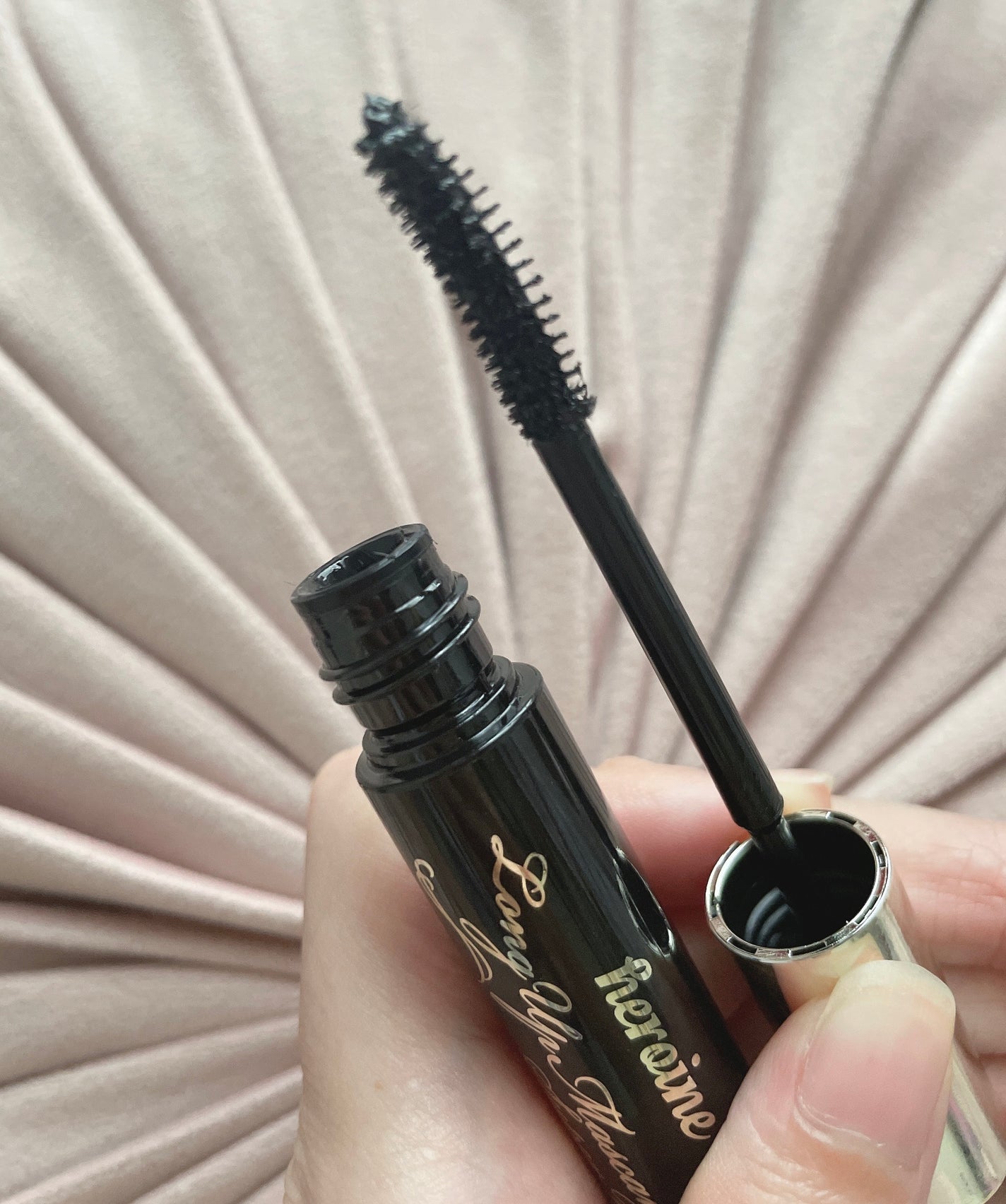 ロングUPマスカラ スーパーWP/ヒロインメイク/マスカラを使ったクチコミ(2枚目)