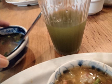 mcgroupakiko on LIPS 「夫に教えてもらったベトナム料理のお店に娘と出かけました。お野菜..」(4枚目)