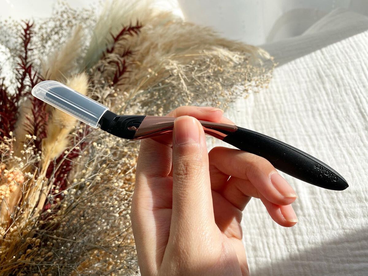 サロンプラス トーンアップ フェイススムーサー ホルダー（刃付き）/サロンプラス/シェーバーを使ったクチコミ（1枚目）