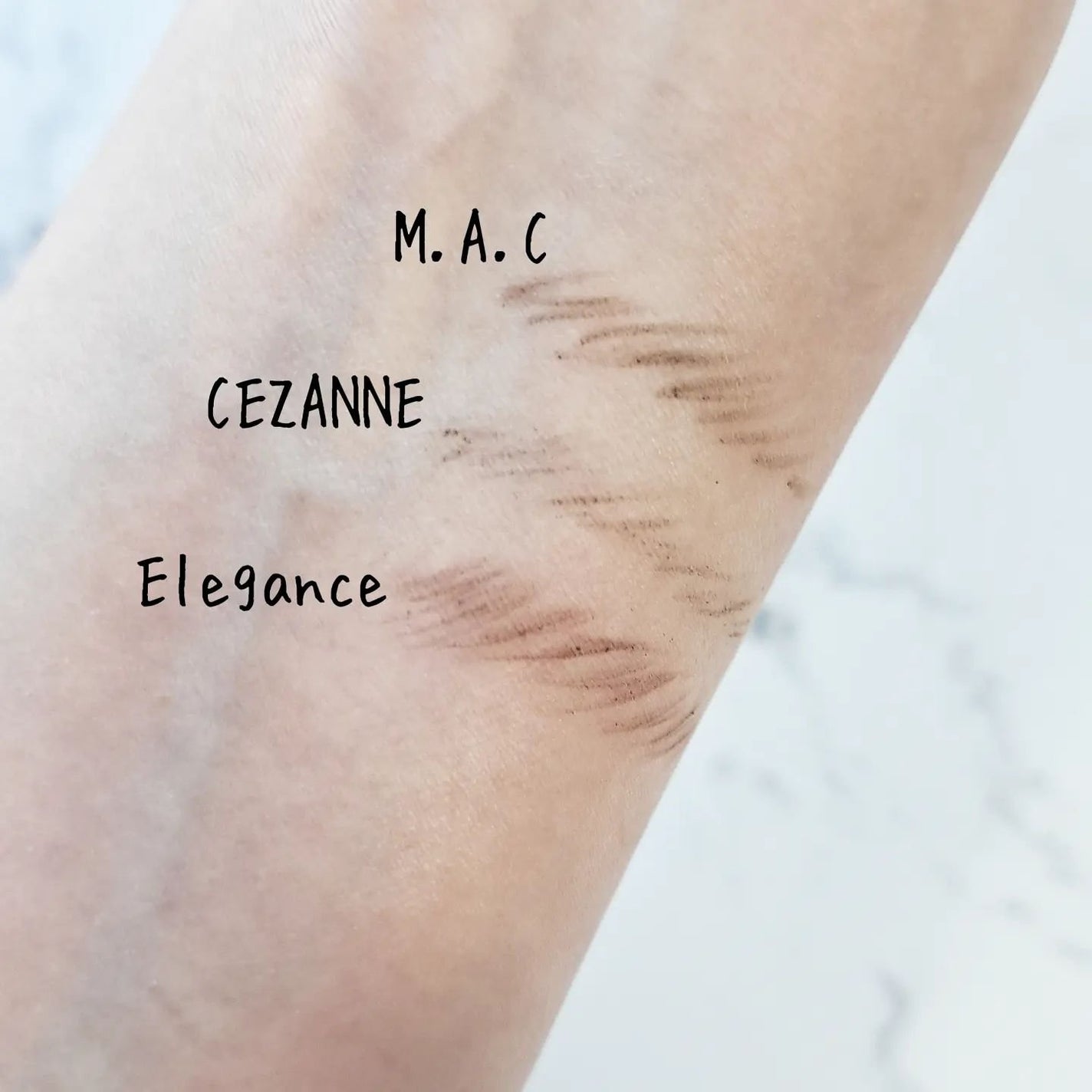 プロ ブロウ ディファイナー 1MM-チップ ペンシル/M・A・C/アイブロウペンシルを使ったクチコミ(4枚目)