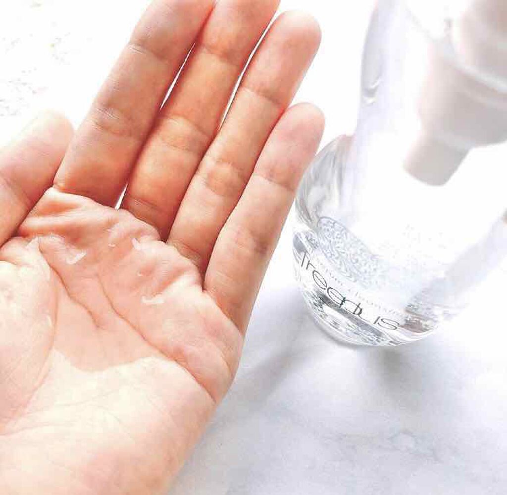 フリープラス オイルセラムクレンジングのクチコミ「敏感肌研究から生まれた商品で、
ウォータープルーフのアイメイクまで
しっかり落とせるのに.....」（3枚目）