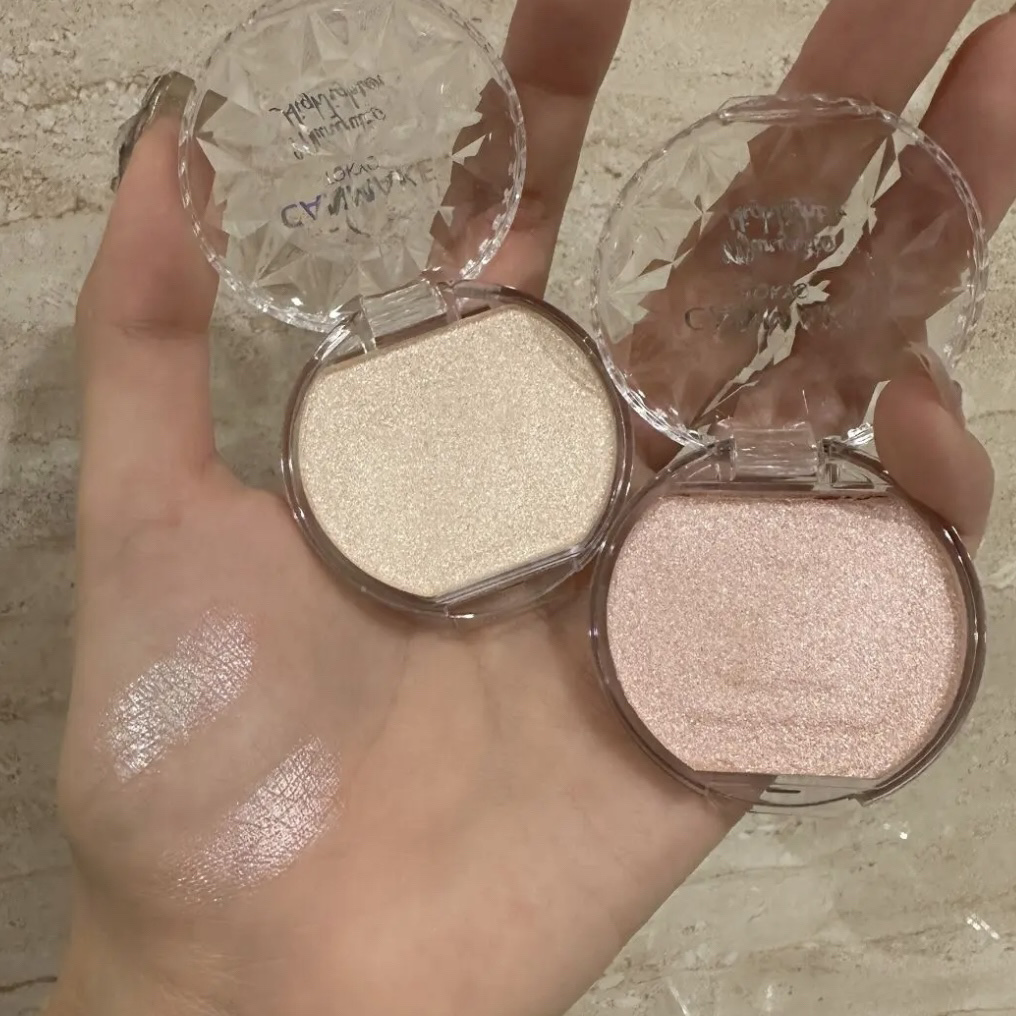 むにゅっとハイライター/キャンメイク/クリームハイライトを使ったクチコミ（3枚目）