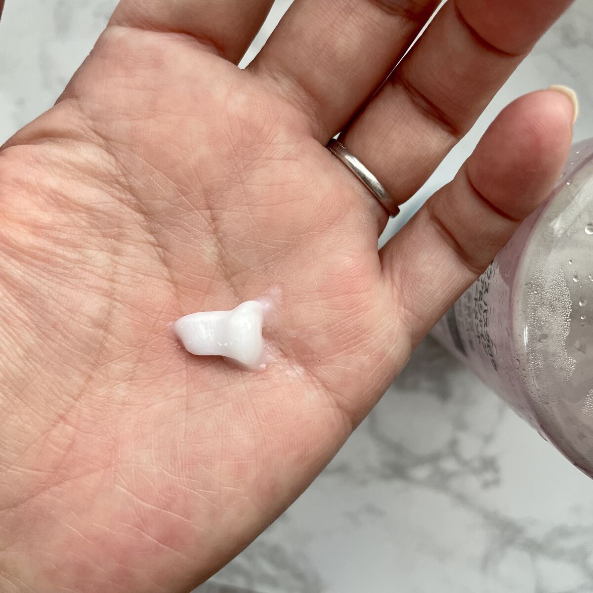 バスグロウ リペア&シャイン シャンプー／トリートメント トリートメント ポンプ/LUX/シャンプー・コンディショナーを使ったクチコミ（3枚目）