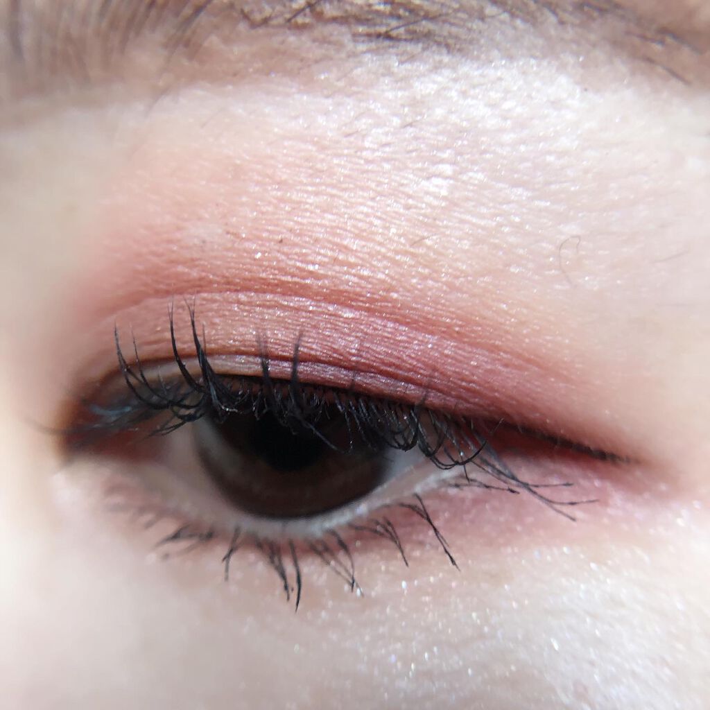 あゆみ on LIPS 「・\#todaysmake/・アイシャドウ☑@canmaket..」(4枚目)