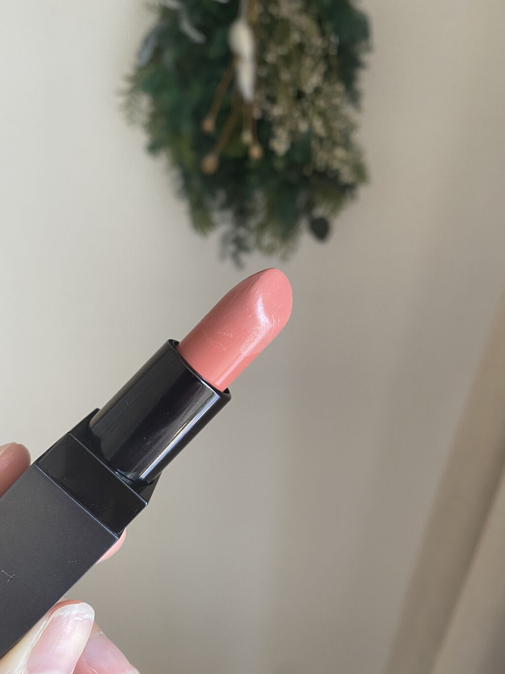 デアリングリィデミュアリップスティック/THREE/口紅を使ったクチコミ（3枚目）