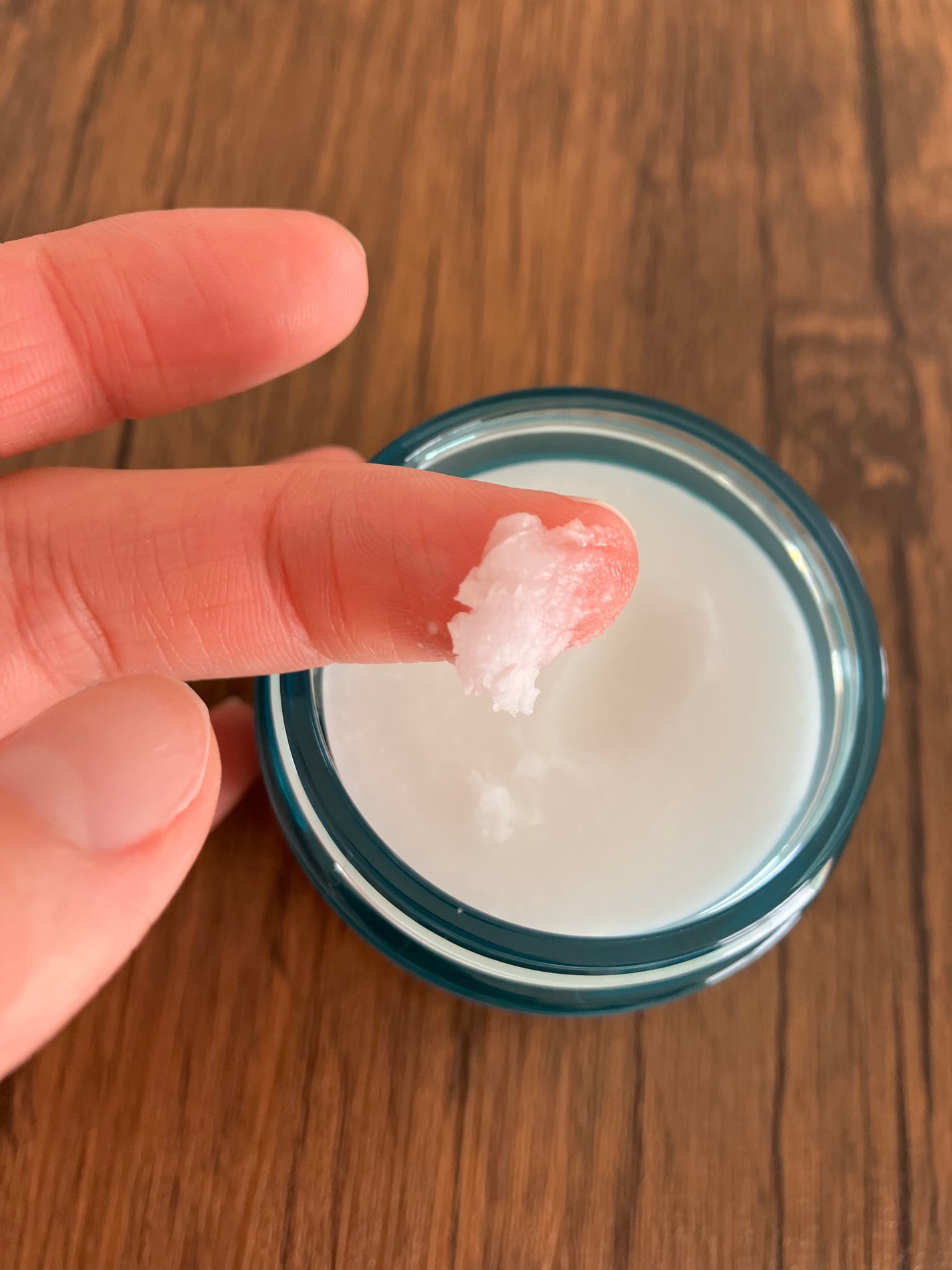 オーシャントリコ ヘアスタイリング バーム ライトブルー/OCEAN TRICO/ヘアバームを使ったクチコミ(4枚目)