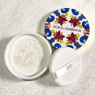 ソーラーグロウ トランスルーセント ルースセッティングパウダー  1 CRYSTAL /DOLCE&GABBANA BEAUTY/ルースパウダーを使ったクチコミ（2枚目）