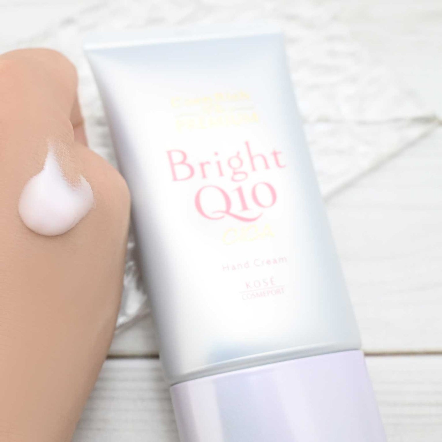 コエンリッチ ザ プレミアム ライトアップ モイストガード ハンドクリーム/コエンリッチQ10/ハンドクリームを使ったクチコミ(3枚目)