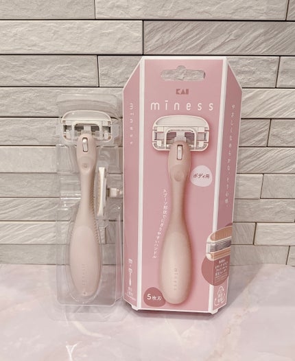 miness ボディ用カミソリ 替刃2個付/貝印/シェーバーを使ったクチコミ(4枚目)