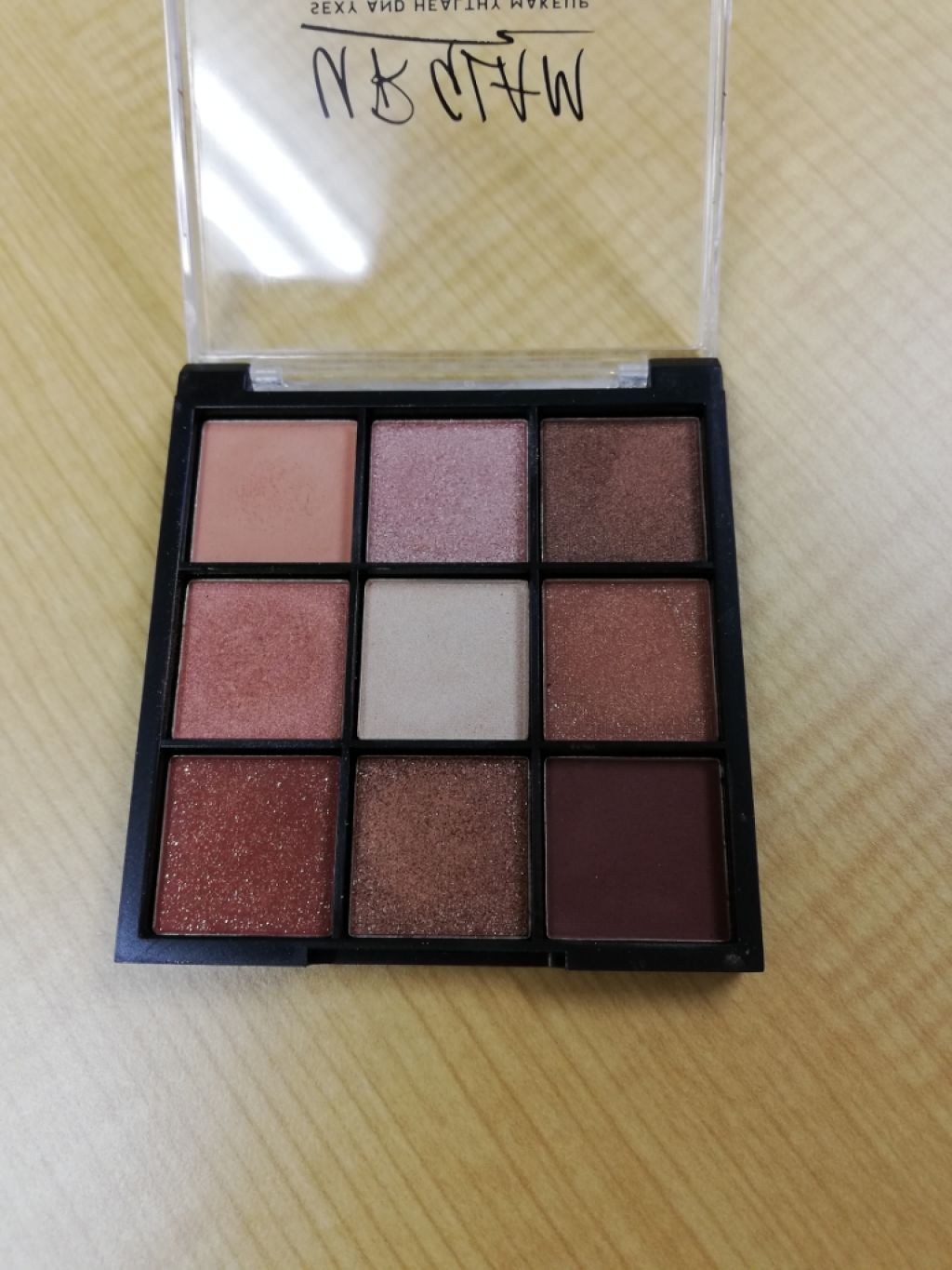 UR GLAM BLOOMING EYE COLOR PALETTE/U R GLAM/アイシャドウパレットを使ったクチコミ(1枚目)
