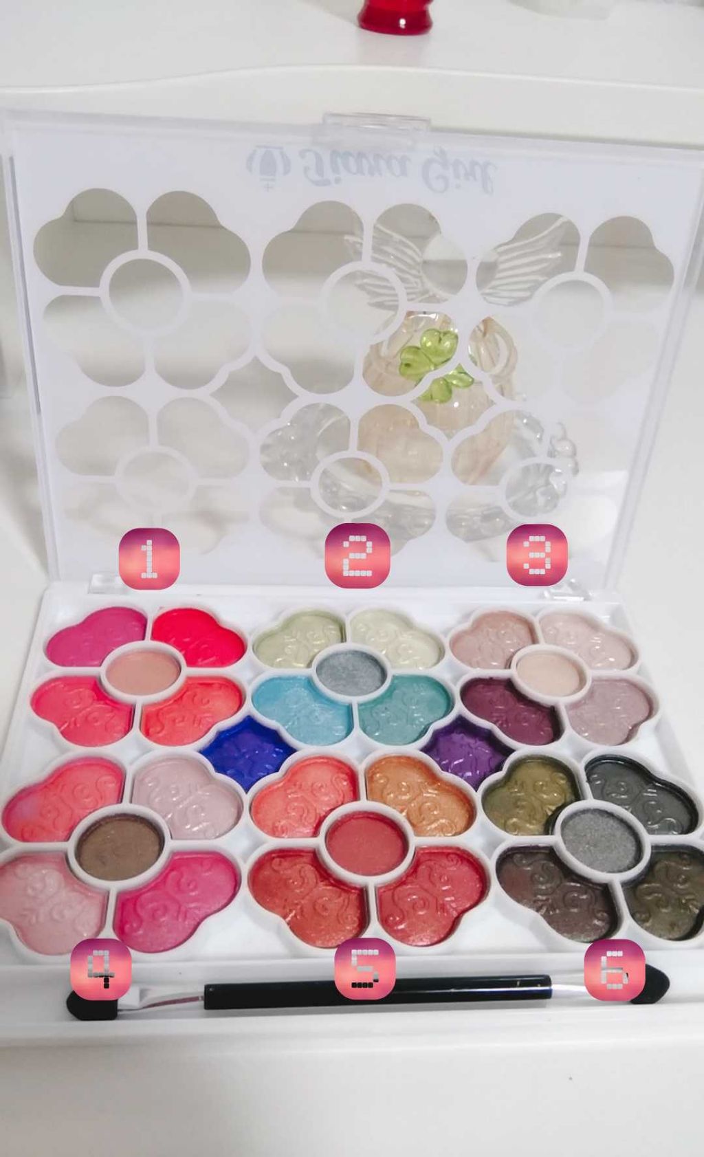 アイカラーパレット/ティアラガール/アイシャドウパレットを使ったクチコミ（2枚目）