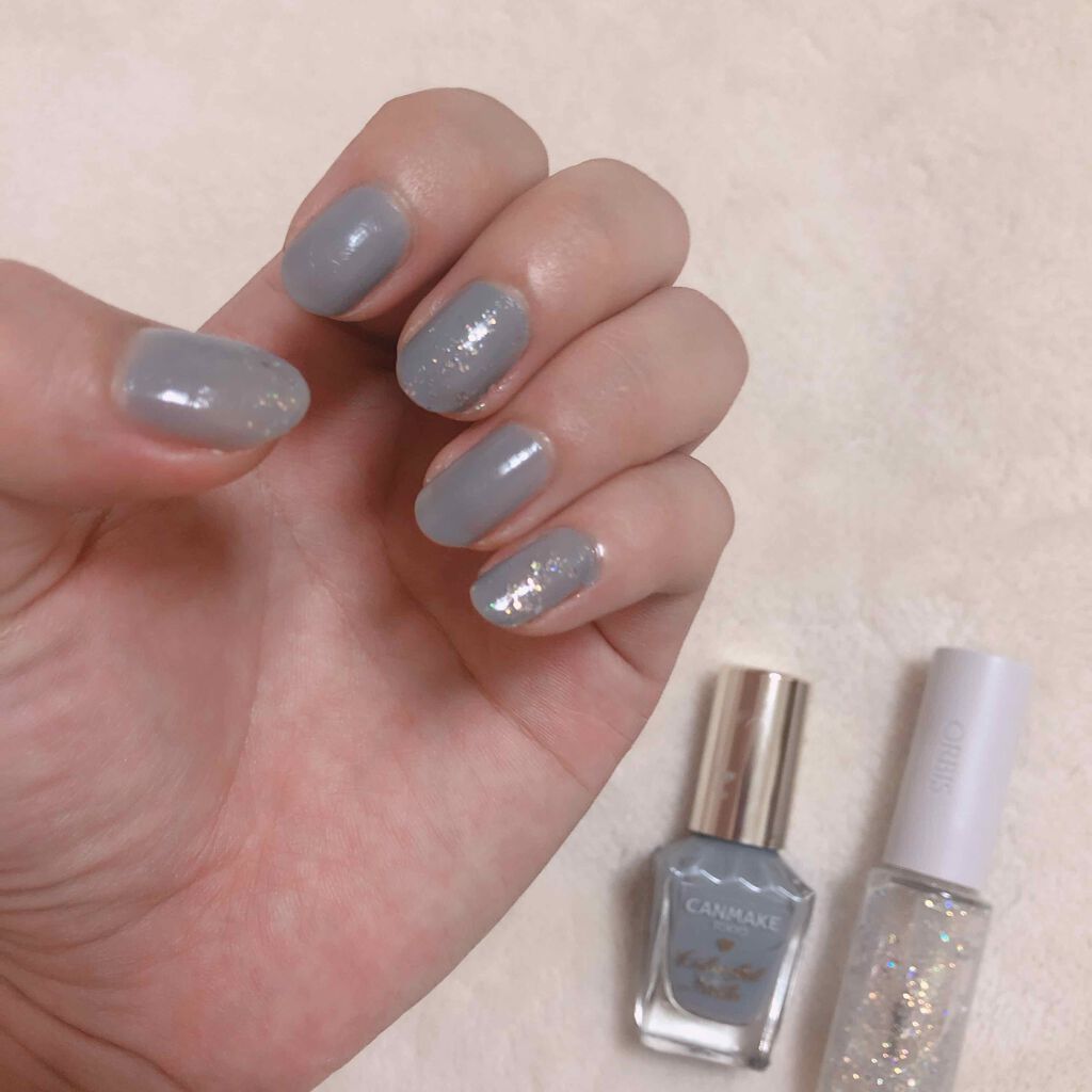 No.97 スモーキーアクアの可愛さを全人類見てくれ〜〜ッ！

この絶妙な色味が396円で手に入るのやばくないですか…
くすんだブルーで透明感爆上げネイルです。ラメ乗せると優勝。(今回はORBISの夏限定のスパークリングウォーターを塗ってま