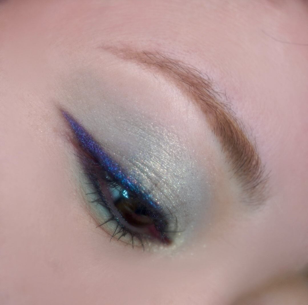 Aið°VIVIããã©ããããã匷åäžã on LIPS ãæµ·å€ã³ã¹ã¡ã䜿ã£ãã°ãªãŒã³ã¡ã€ã¯ââââââââââââ@co..ãïŒ1æç®ïŒ