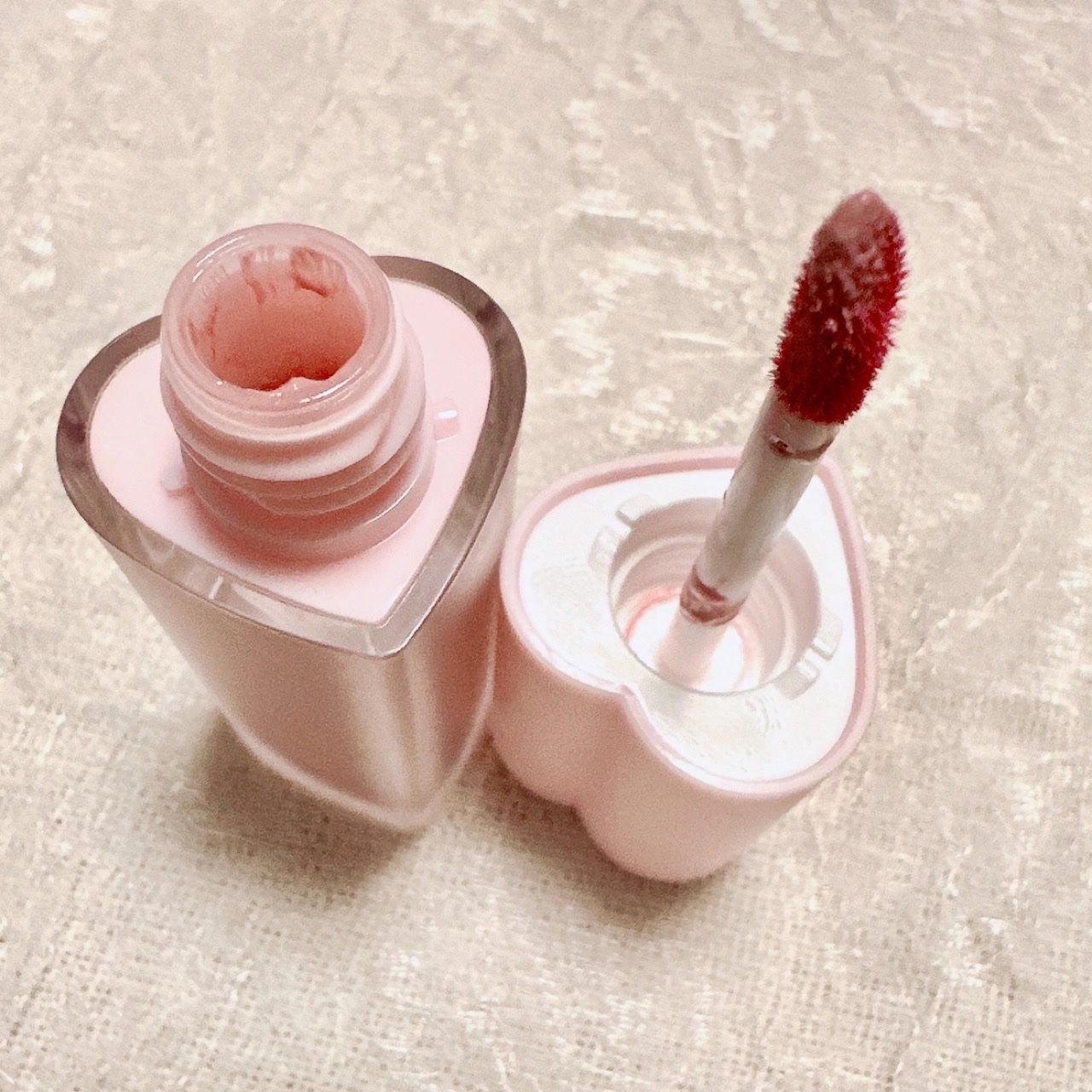 ミルクハートティントリップアンドチーク/Merrymonde/リップティントを使ったクチコミ（3枚目）