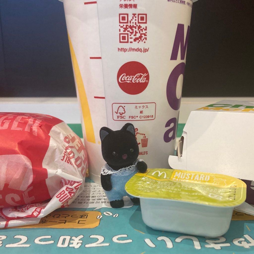 しに子ちゃん on LIPS 「バイトがネイルOKだから自由!華美なものは禁止なんだけど具体的..」(6枚目)