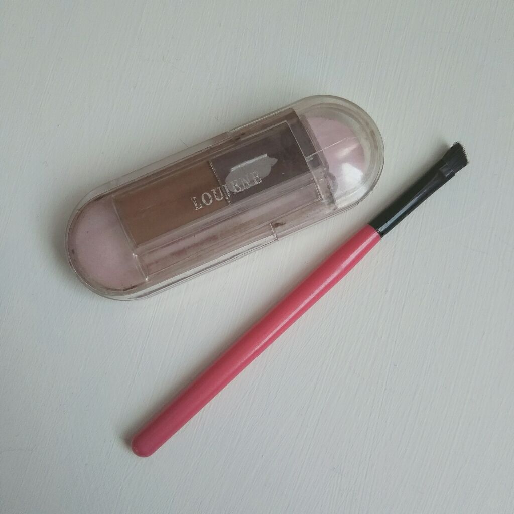 アイブロウキット/LOUJENE/パウダーアイブロウを使ったクチコミ（1枚目）