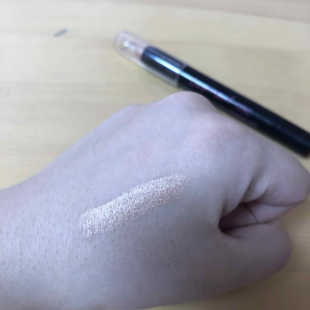 ST涙袋ペンＥ（アイメークアップ）/キャンドゥ/その他を使ったクチコミ（2枚目）