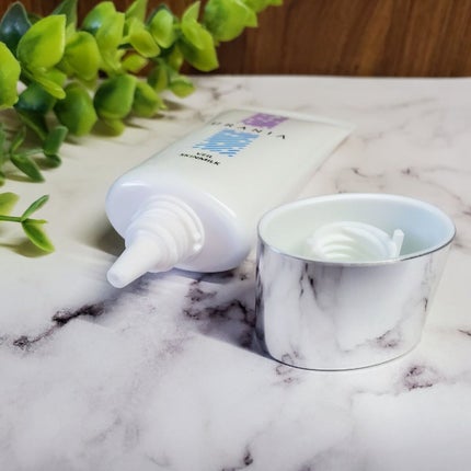 URANIA VEIL SKINMILK/URANIA/乳液を使ったクチコミ(2枚目)