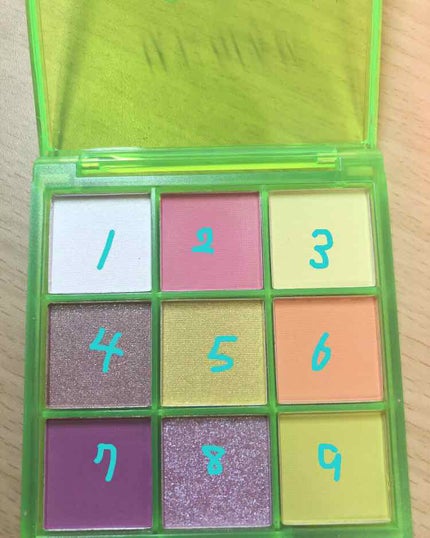 UR GLAM BLOOMING EYE COLOR PALETTE/U R GLAM/アイシャドウパレットを使ったクチコミ(5枚目)
