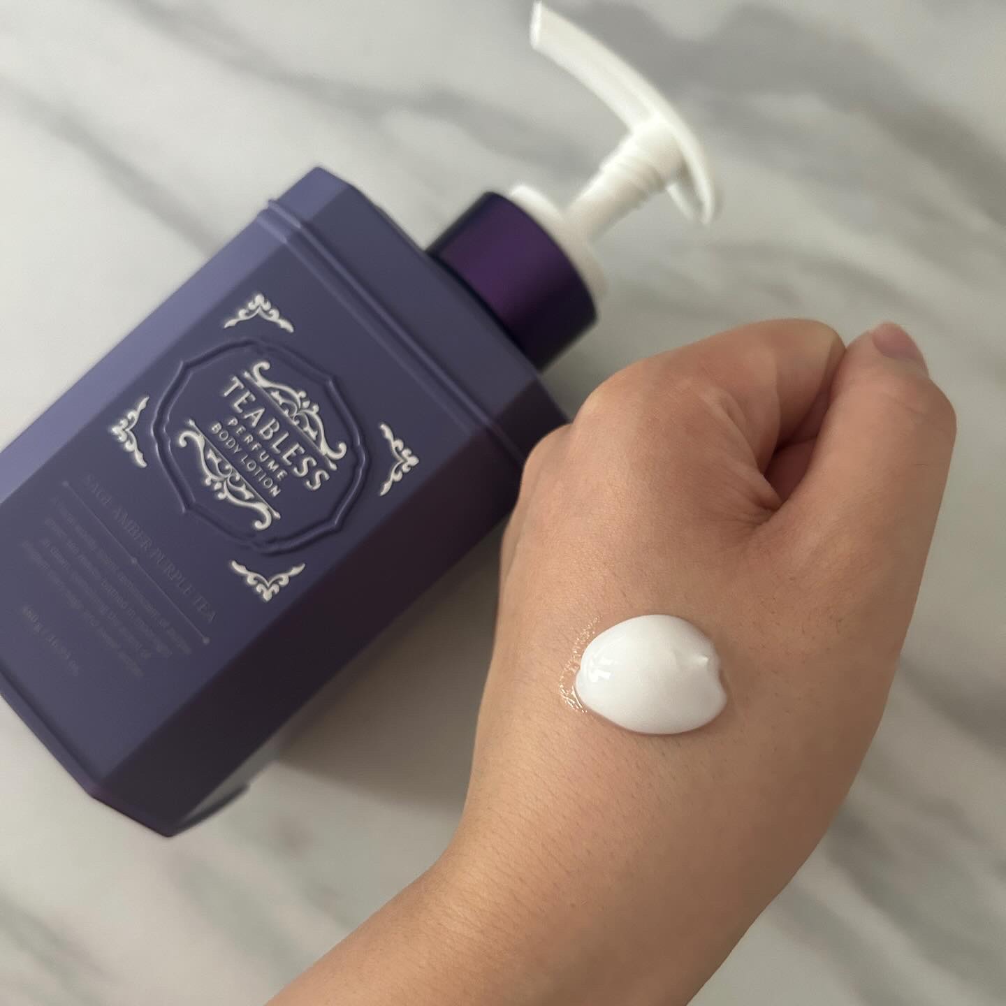 パフュームボディローション セイジアンバーパープルティー/TEABLESS/ボディローションを使ったクチコミ（2枚目）