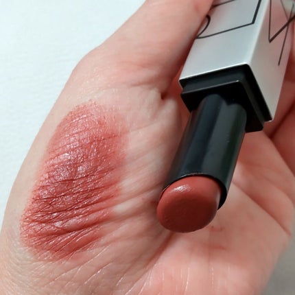 ソフトマット ティンティッドリップバーム/NARS/口紅を使ったクチコミ(3枚目)
