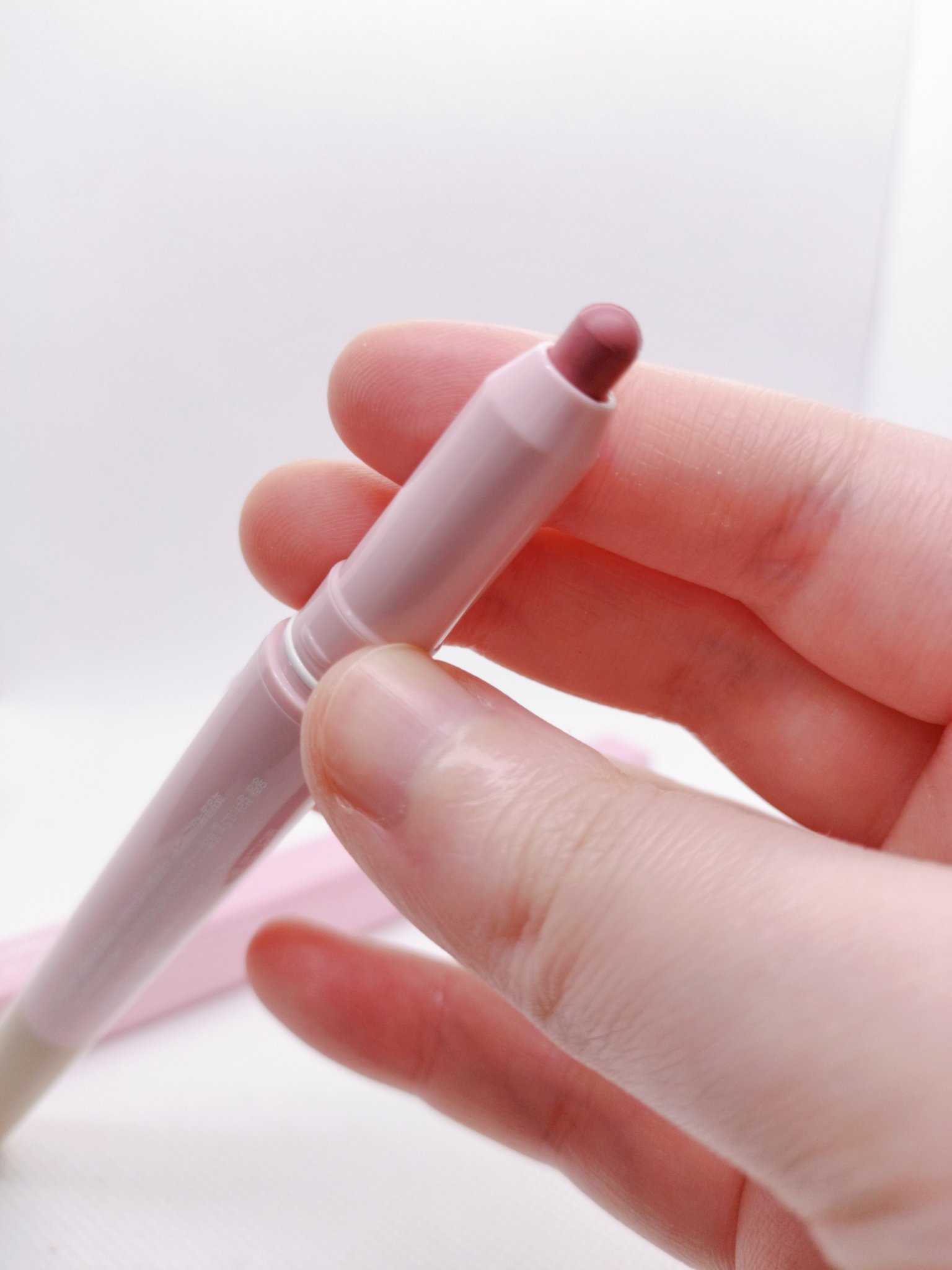 オールインワンオーバーリップメーカー/Colorgram/リップライナーを使ったクチコミ（3枚目）