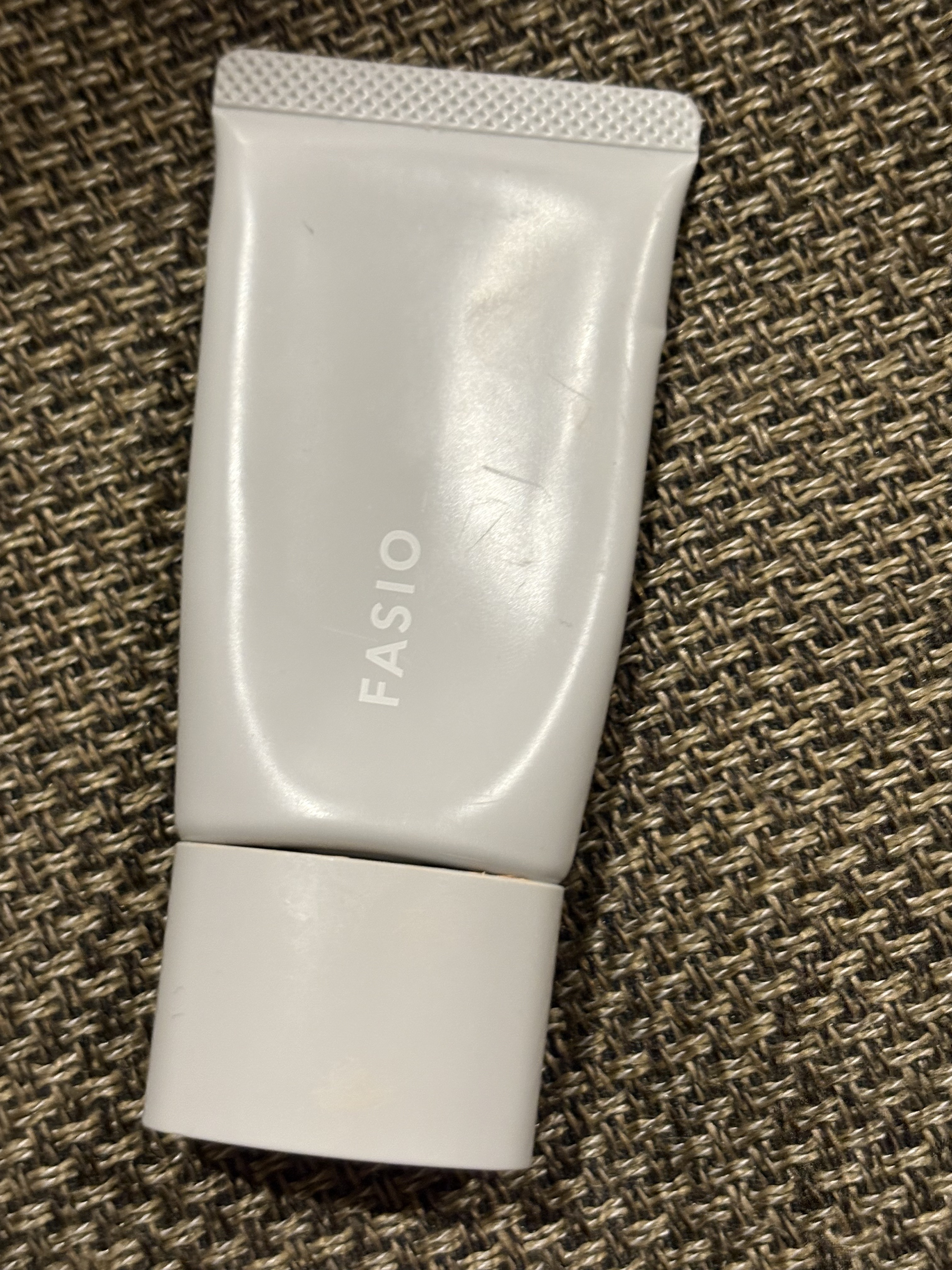 エアリーステイ BB ティント UV/FASIO/BBクリームを使ったクチコミ（1枚目）