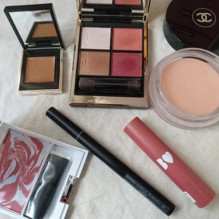 トーン タッチ アイズ/SUQQU/単色アイシャドウを使ったクチコミ(1枚目)