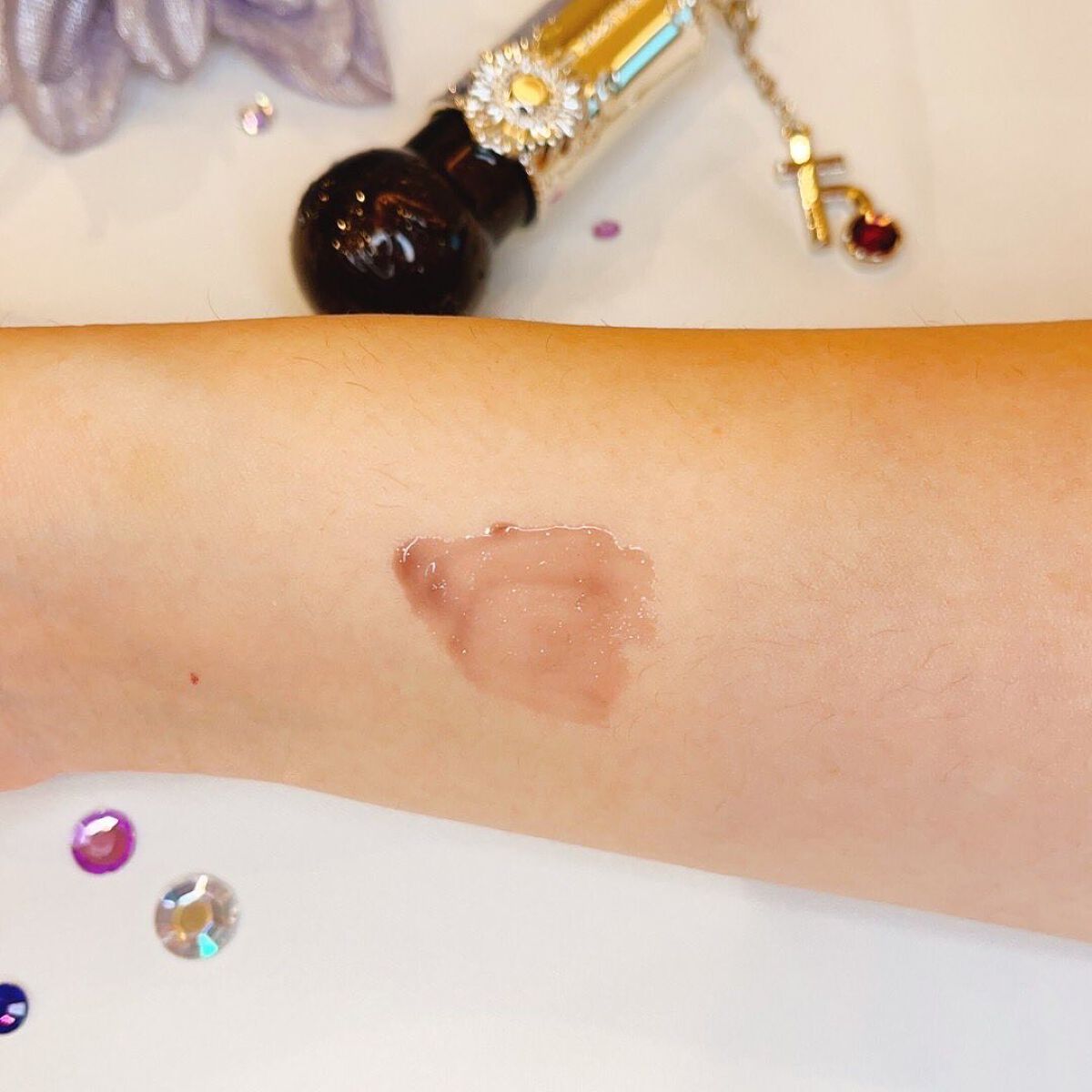 ステラーチャーム　リップオイル 12 accomplished Saturn/JILL STUART/口紅を使ったクチコミ（2枚目）