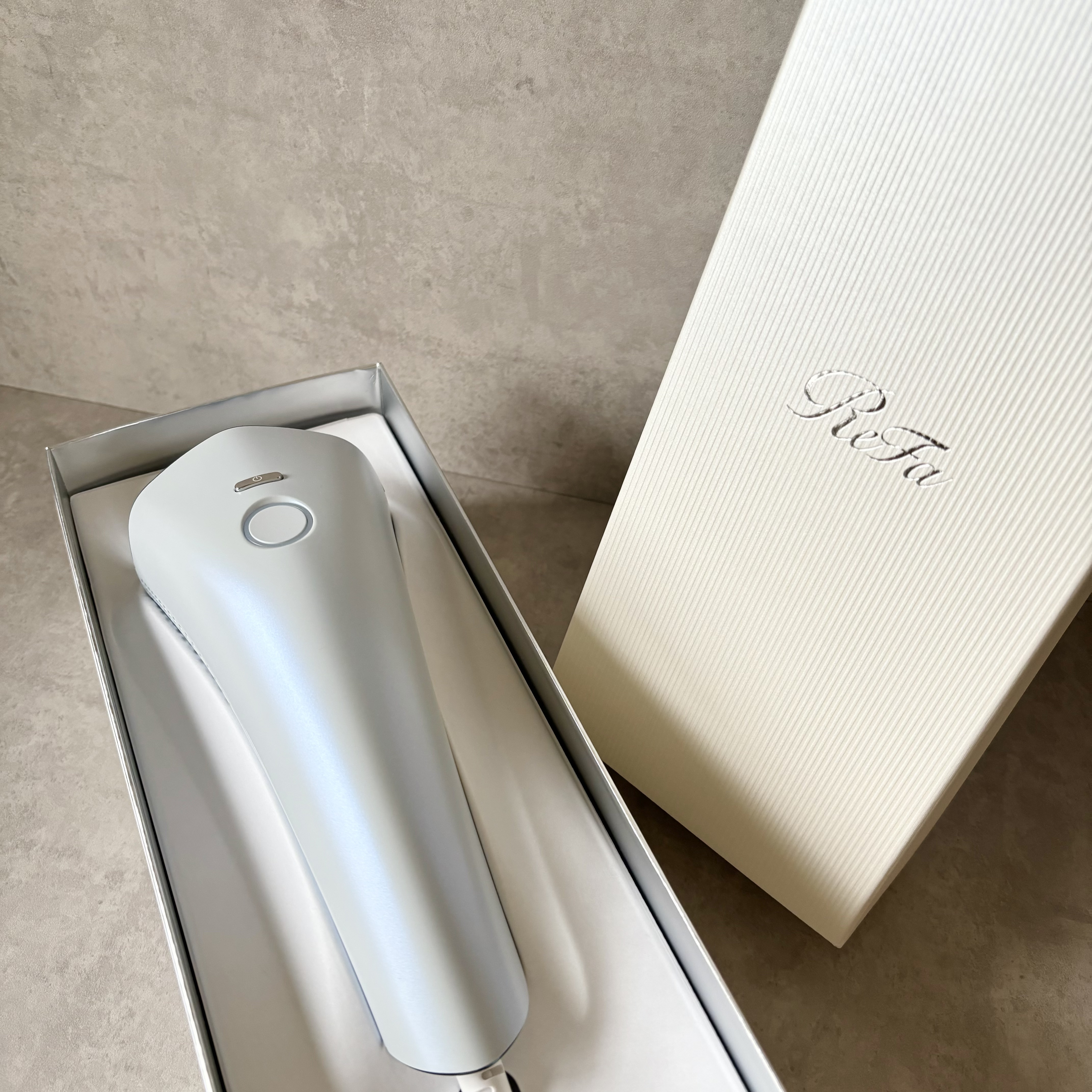 ReFa ReFa EPI COOLのクチコミ「【購入品】

@refa_mtg 
リファ　エピクール

5年前に医療脱毛をしていたけど産毛が.....」（1枚目）