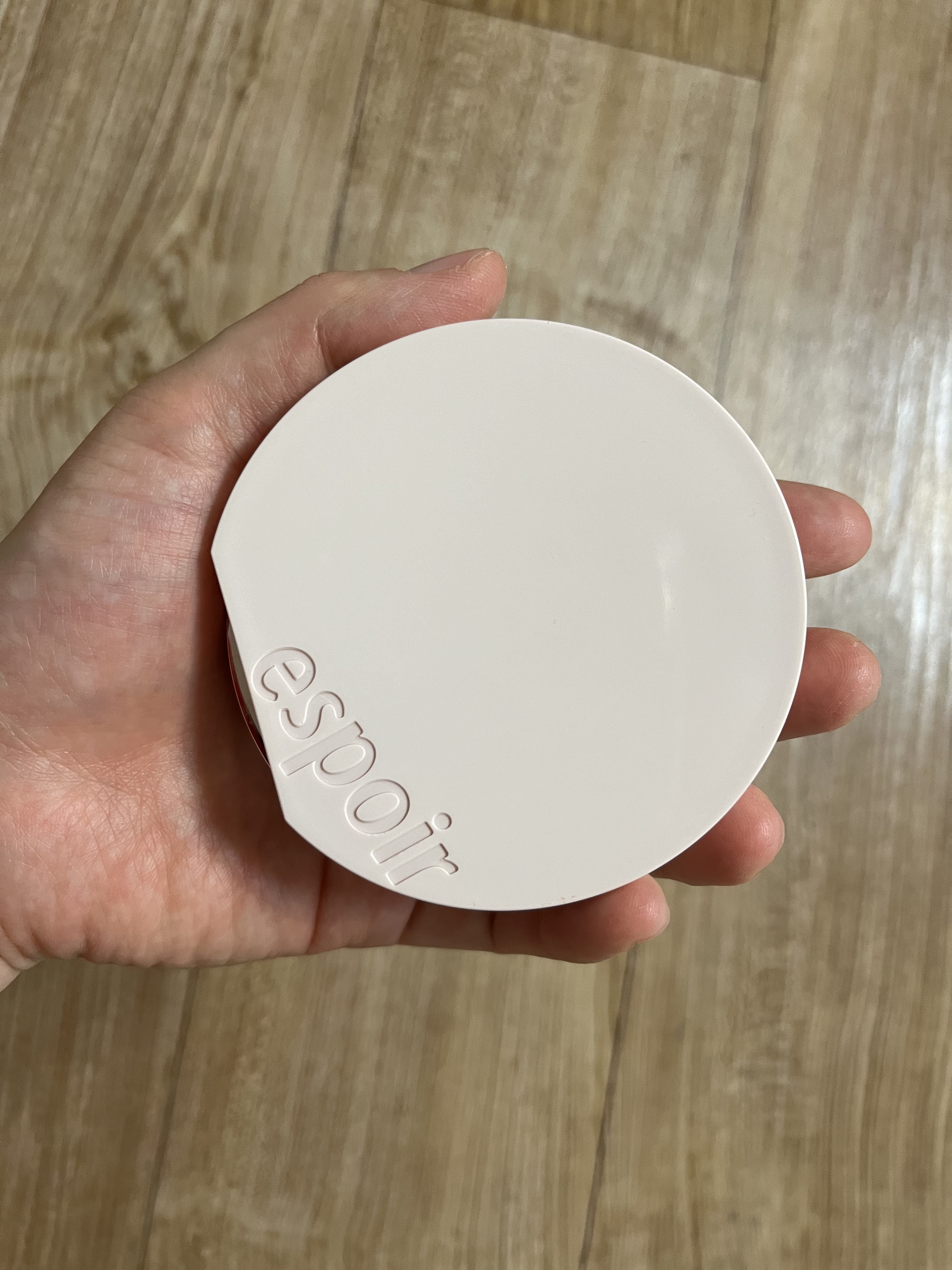 エスポア ビーグロー ボリュームクッション/espoir/クッションファンデーションを使ったクチコミ（1枚目）