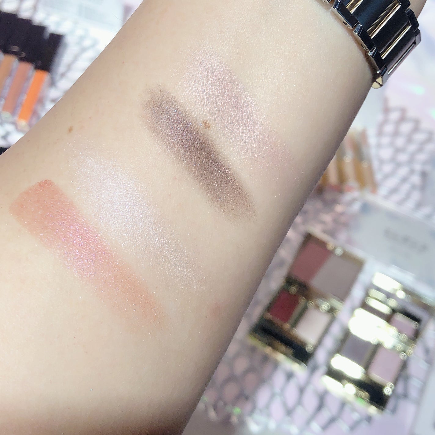 エレガンス アルモニーアイズ/Elégance/アイシャドウパレットを使ったクチコミ(2枚目)