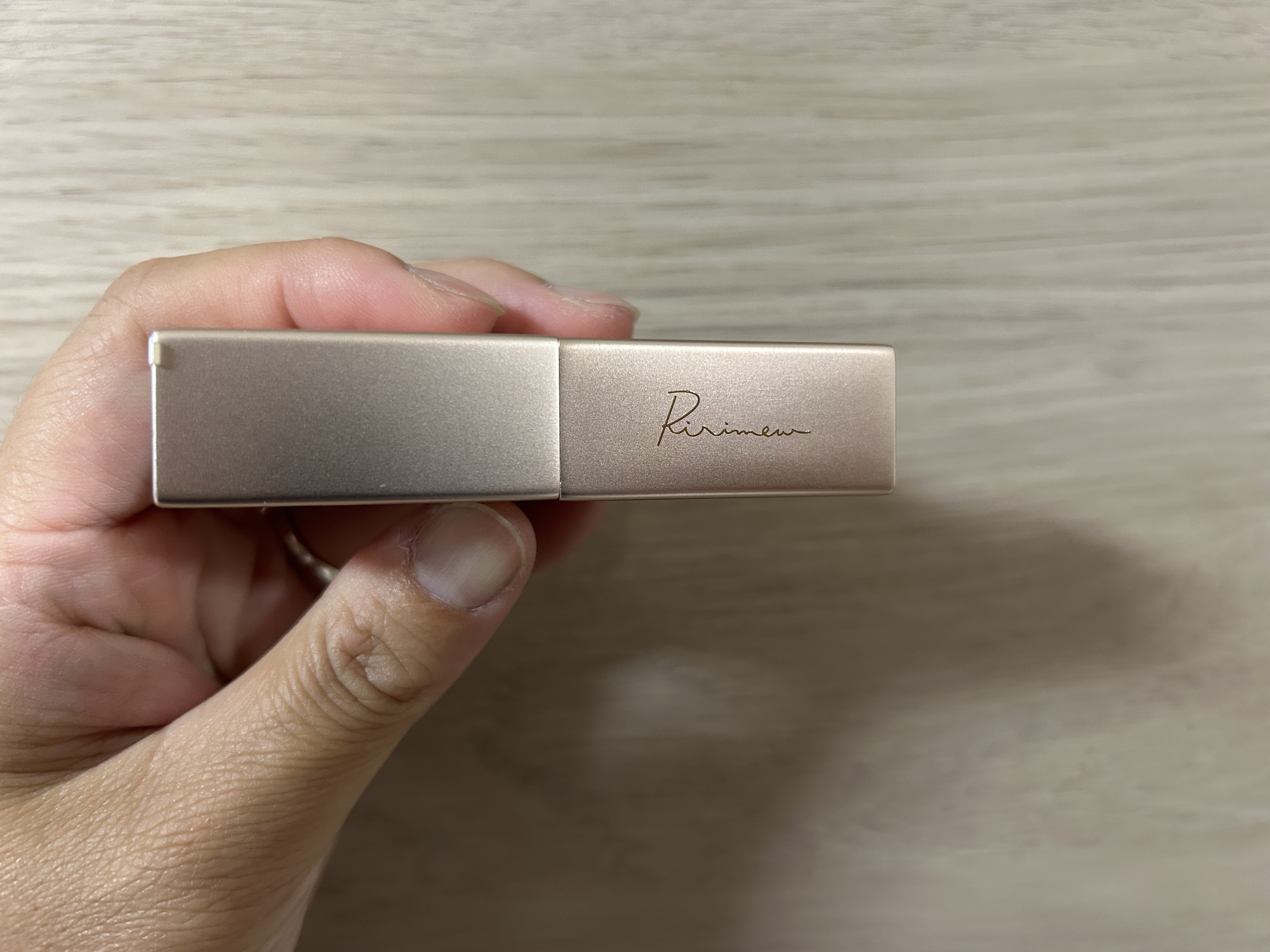 リリミュウ バタールージュ/Ririmew/口紅を使ったクチコミ（2枚目）