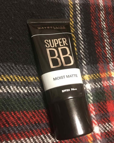 ✓MAYBELLINE SP BBモイストマット
（01ナチュラルオークル）MOIST MATTO
SPF24 PA++

PLAZAに行った時に購入しました✨
クチコミなどを見ていいな思いました!!
