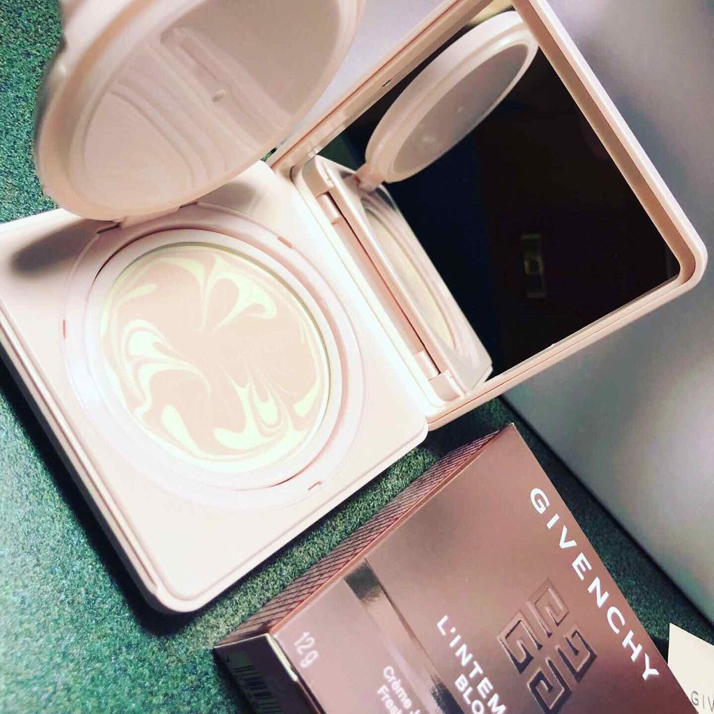 ランタンポレル ブロッサム クリーム コンパクト/GIVENCHY/化粧下地を使ったクチコミ(1枚目)