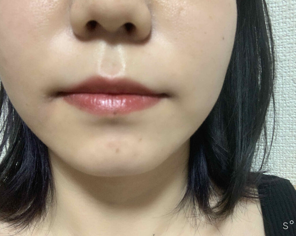 ラスティンググロスリップ/CEZANNE/口紅を使ったクチコミ（3枚目）