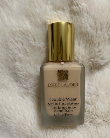 ダブル ウェア ステイ イン プレイス メークアップ  62 クール バニラ/ESTEE LAUDER/リキッドファンデーションを使ったクチコミ（1枚目）