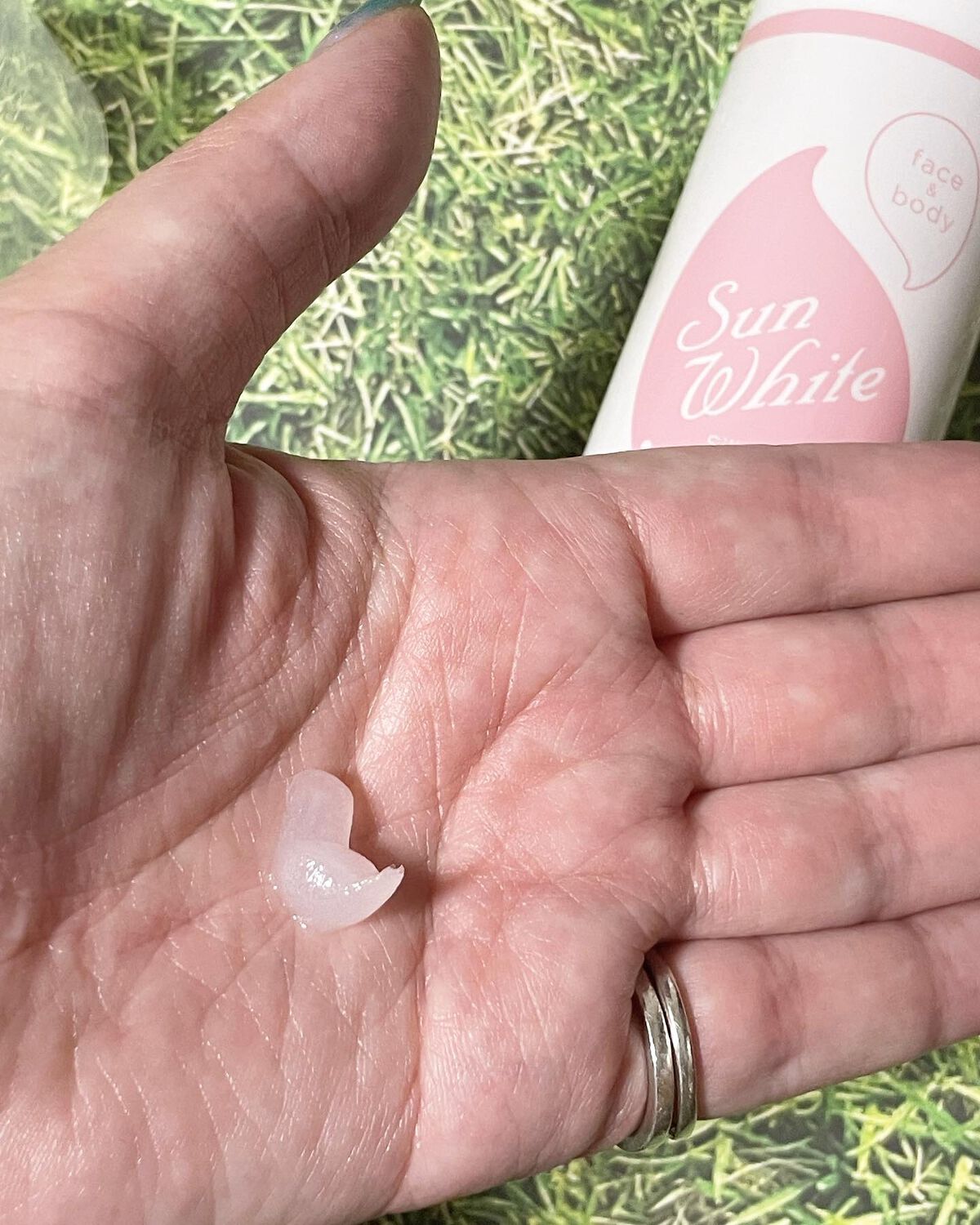 comaki on LIPS 「サンホワイトP-1とサンホワイトシルキーY-1をお試ししました..」(3枚目)