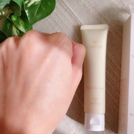 MOMO@フォロバ100% on LIPS 「手って一番年齢が出やすい場所って言われますよね・・・(;∀;)..」(4枚目)