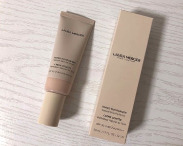 ローラ メルシエ ティンティド モイスチャライザー Nのクチコミ「LAURA MERCIER
ティンティドモイスチャライザーN
0N1 PETAL

なかなかフ.....」（1枚目）