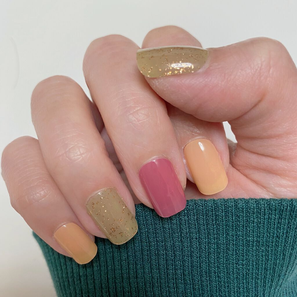 GLAZE グレーズ 半硬化タイプジェルネイルシール/DASHINGDIVA MAGICPRESS/ネイルシールを使ったクチコミ(4枚目)