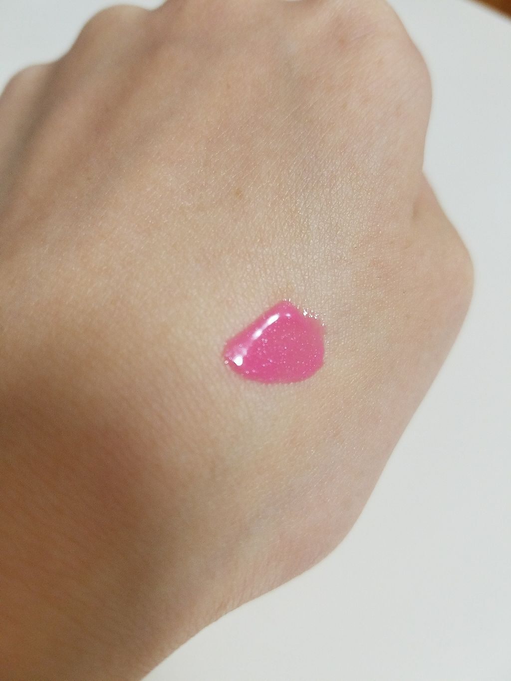 エッセンスグロス/KiSS/リップグロスを使ったクチコミ（2枚目）