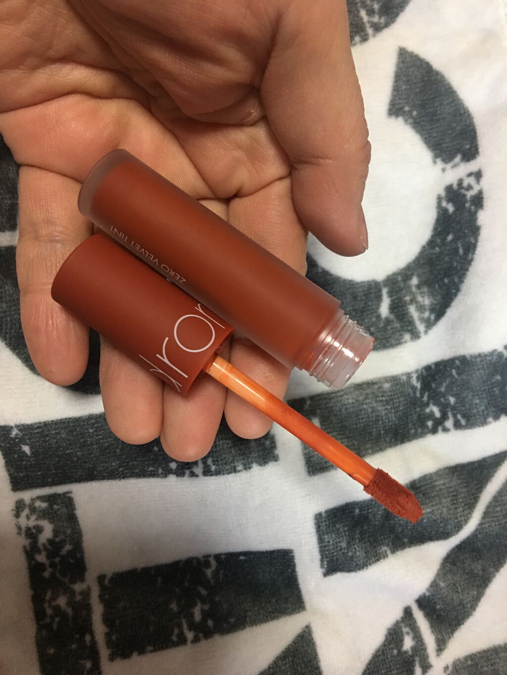 ゼロベルベットティント/rom&nd/リップティントを使ったクチコミ（1枚目）