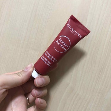 CLARINS インスタント マット プライマーのクチコミ「
クラランスのインスタント マット プライマー
以前同じような商品をイプサの物で
使っていてリ.....」（1枚目）